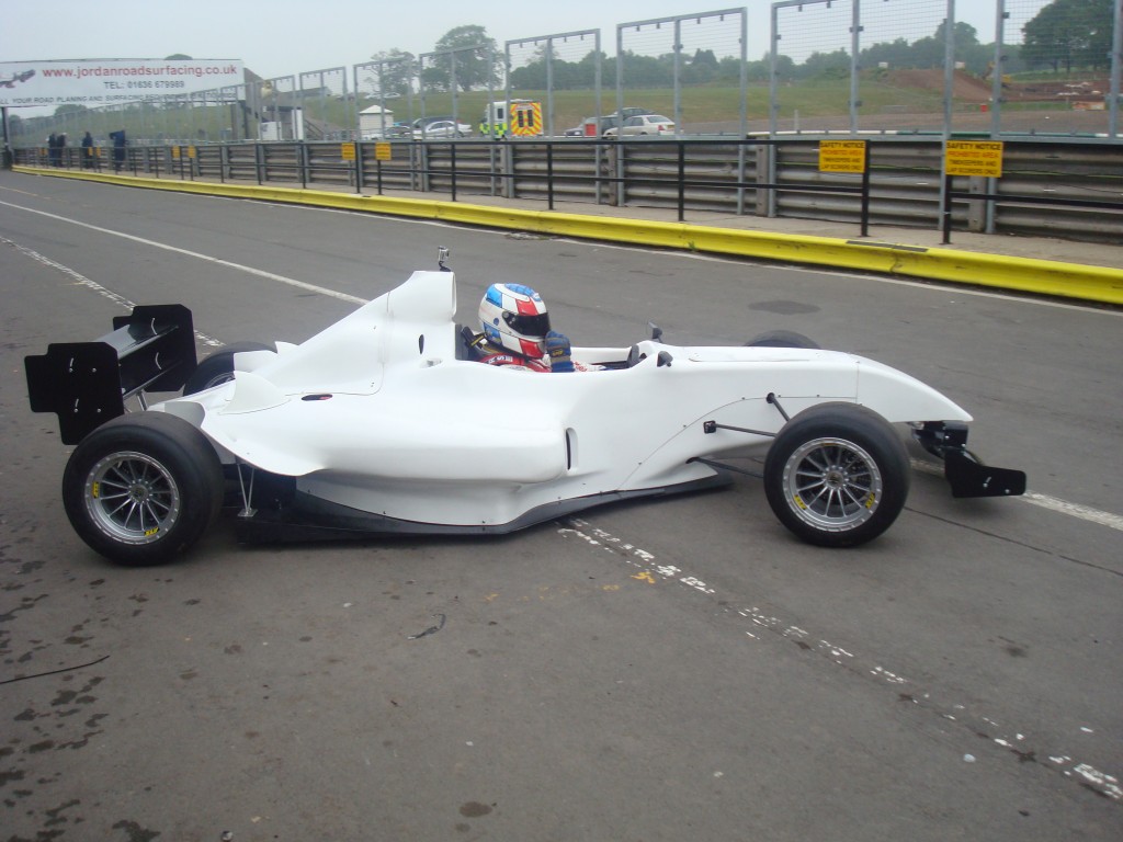 F1000 bike engined single seater race car Paddock 42