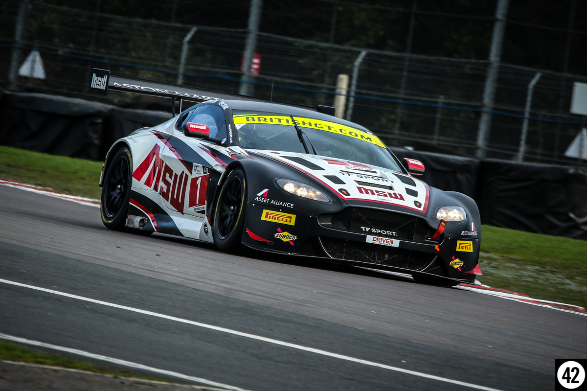 BTCC and British GT Testing Oulton Park Paddock 42